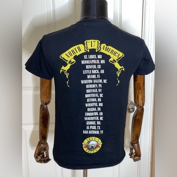 Guns N Roses Not In This Lifetime North America 2017 Tour Band Concert T-Shirt S - Picture 6 of 8